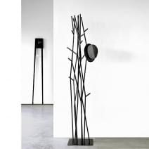 LATVA FLOOR perchero - la poes&iacute;a de su ropa - deco y el dise&ntilde;o, COVO