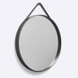 STRAP : un joli miroir rond en acier thermolaqué gris, muni d'une bandoulière en silicone
