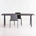 The COPENHAGUE CPH10 dining table, made in solid wood and plywood. HAY