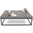 PETRA 、コーヒーテーブル、サイドテーブル：コンクリートのないコンクリート面と鋼、 -によって設計されIN ES MARTINHO