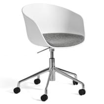 ABOUT UN CHAIR -. ref AAC52 - asiento tapizado o de concha de polipropileno, patas de aluminio con ruedas y con sistema de elevaci&oacute;n de gas - HEE WELLING, HAY