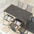 PURO tavolo o un tavolino, la versione in ceramica, da TODUS, grande scelta di dimensioni, robusti, linee pulite: perfetto per l'uso in terrazza o in salotto
