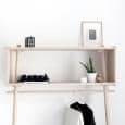 TÖJBOX, mer enn en frakk rack, en perfekt møbel som forundrer. Eco design, produsert by studioet MADE BY MICHAEL for WOUD