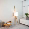 LUCA LEAN, λαμπτήρας φθορισμού, Ø 50 cm - H 216 cm, από MAIGRAU, ομορφύνει το καθιστικό, το γραφείο ή το υπνοδωμάτιό σας