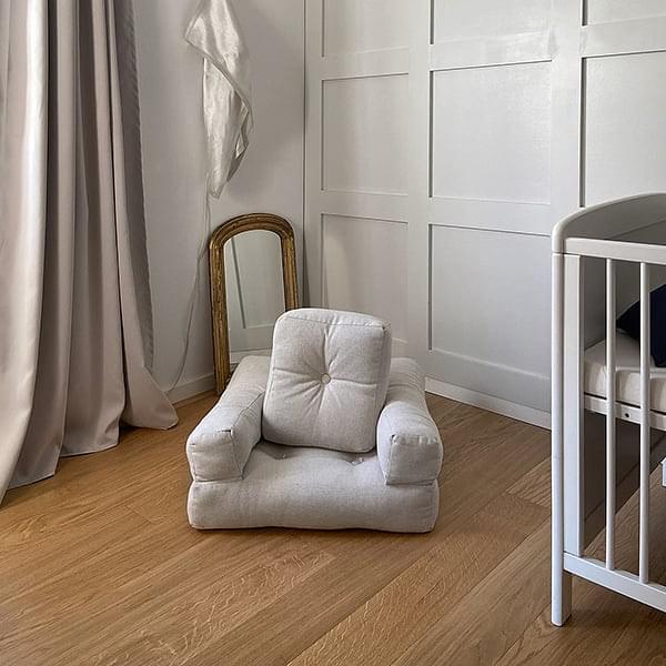 Little CUBIC, un fauteuil futon convertible : en pouf ou en lit confortable  et douillet, version enfant