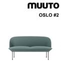 O sofá de 2 lugares do OSLO, uma silhueta elegante e elegante. MUUTO