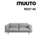 Sofaen REST, 2 seter, sjenerøs og innbydende. Muuto
