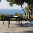 Chaise outdoor RE-CLIPS avec accoudoirs, par HOUE