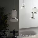 Coleção de lâmpadas artesanais FORMAKAMI, papel branco marfim, carvalho preto - AndTradition