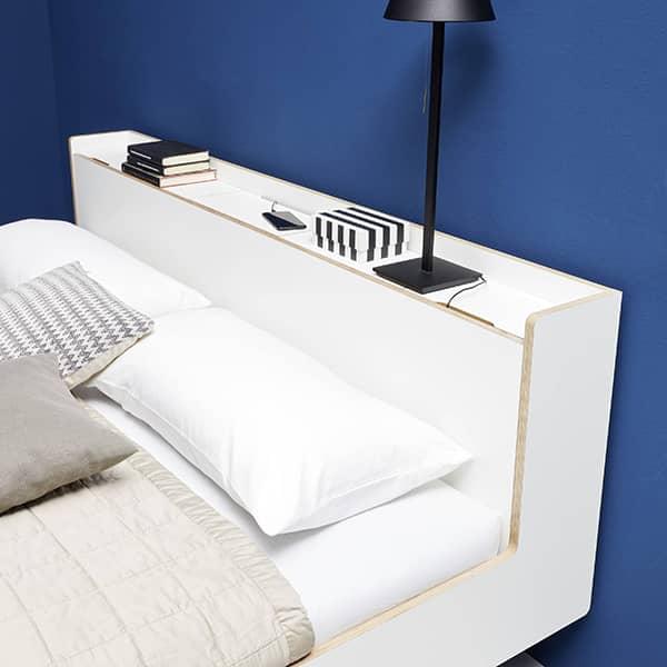 The NOOK 1 or 2-seater bed: the perfect compromise between comfort and utility.