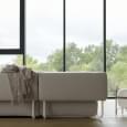 NOA, un sofa modulable généreux, graphique et très confortable.