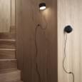 POST: une applique et un lampadaire, modulable et innovante. Muuto