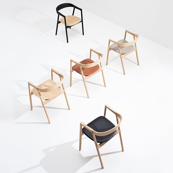 High-end and contemporary chair MUNA, by GAZZDA