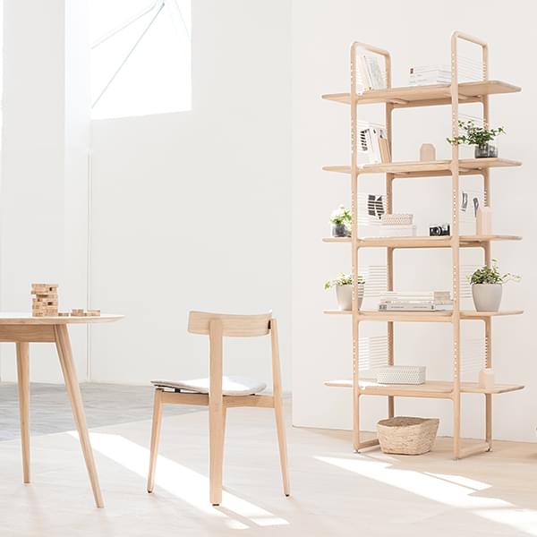 MUSE, minimalist shelf in solid oak, by GAZZDA