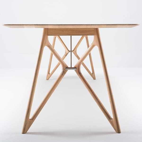 TINK, minimalist table in solid oak, by GAZZDA