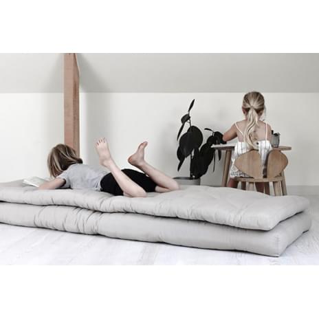 Buckle-up - Convertible futon - Roll it, unroll it, and relax!