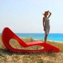 El ORGANIC DECK CHAIR es una hermosa escultura - en interiores y exteriores - deco y el dise&ntilde;o, QUI EST PAUL