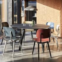 La chaise REVOLT, une icone du design d'un confort extr&ecirc;me. HAY