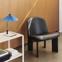 CHISEL by HAY: un sill&oacute;n de madera maciza con car&aacute;cter - asiento opcional de tela o cuero