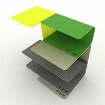 Le syst&egrave;me de rangement &ldquo;C l'&eacute;tag&egrave;re&rdquo; est d&eacute;clin&eacute; &agrave; partir de la forme de cette lettre de l'alphabet - table basse et &eacute;tag&egrave;res, combinez-les pour r&eacute;aliser vos propres cr&eacute;ations