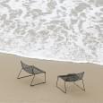 La chaise Lounge HEE par HAY, le confort dans ses grandes largeurs