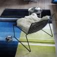 La chaise Lounge HEE par HAY, le confort dans ses grandes largeurs