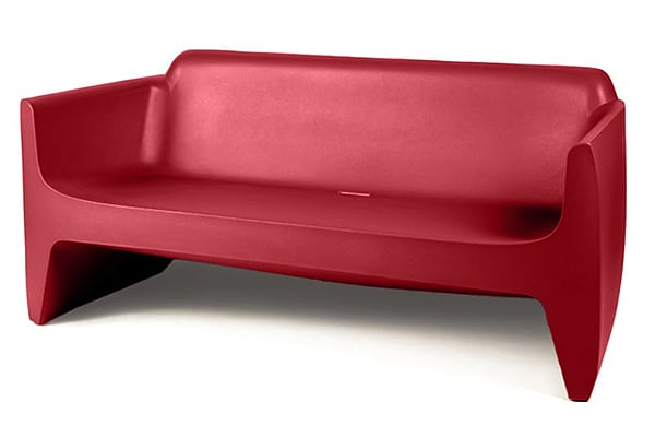 TRANSLATION 沙发：167 x 66 x 72 厘米（宽 x 深 x 高）。座椅高度：38 厘米 - 红色 - RAL 3031