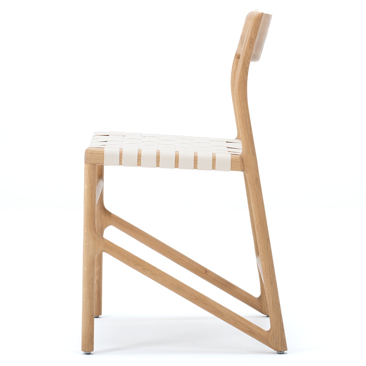 FAWN - chaise  - Chêne massif, finition huilé naturel, sangle de coton blanc