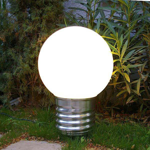 BASIC Outdoor - Globe 25 x 38 cm - 9.84″ x 14.96″ (Ø x Height) - Metal and white