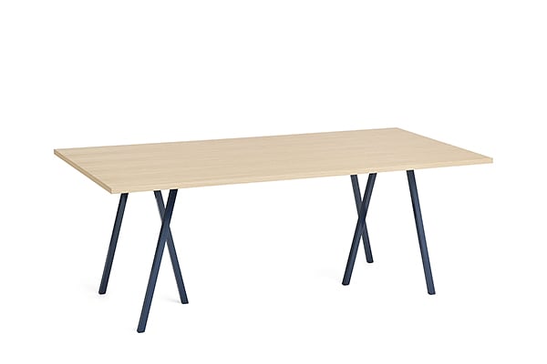 餐桌 - 200×92.5点¯x74厘米（长x宽x高） - 橡木，橡木邊緣，深藍色漆鋼底座