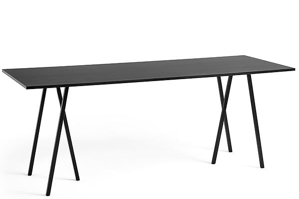 餐桌 - 250×92.5点¯x97厘米（长x宽x高）：包括横梁（安装在顶板下） - 黑色油毡，黑色白蠟木邊緣，黑色漆鋼底座，包括橫桿