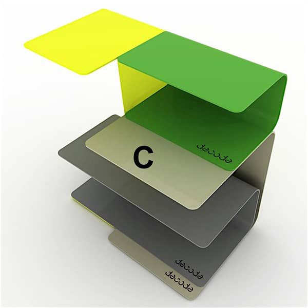 C型架子是漂亮的C形鋼片。將它們組合起來並組織自己的創作 撰写下方的组合 元素C - 431×300×370毫米