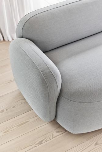 Gem sofa detail Steelcut3-0713 Northern Ph Sara-Spilling lowres