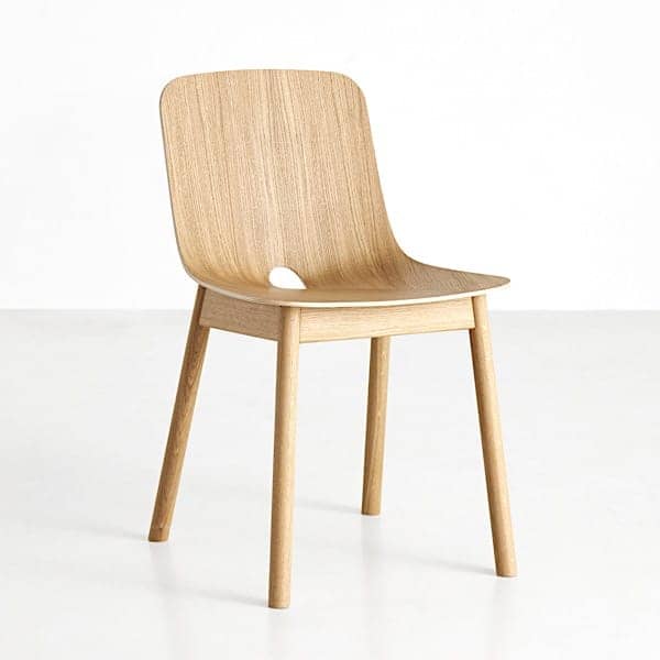 La sedia in legno MONO :. Quando l'innovazione e il design danno un risultato sorprendente WOUD.