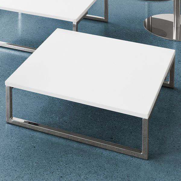 The MIRROR Coffee Table is easy to live and affordable