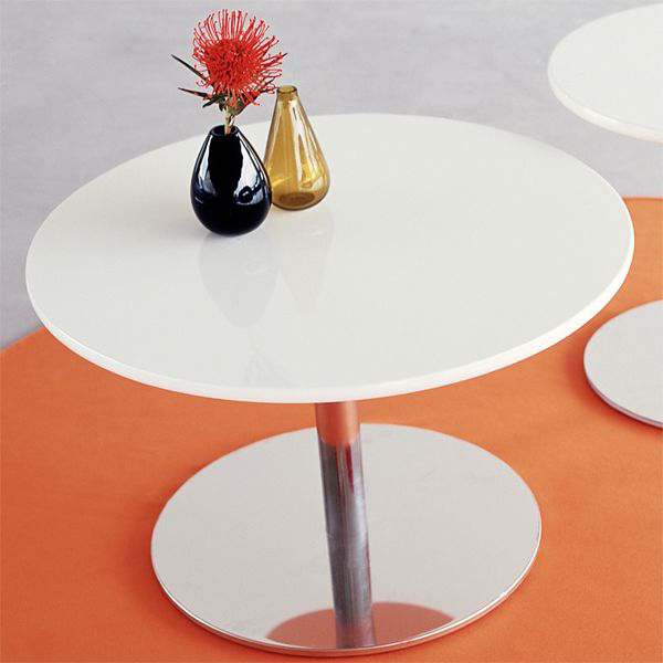 HELLO er en praktisk side bord eller sofabord - Deco og design, SOFTLINE